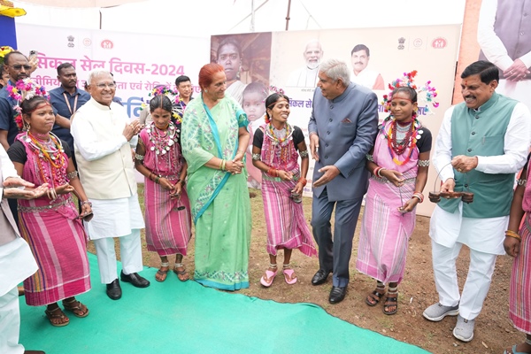 आदिवासी समुदायाचं भारतीय अर्थव्यवस्थेत मोठं योगदान – उपराष्ट्रपती जगदीप धनखड