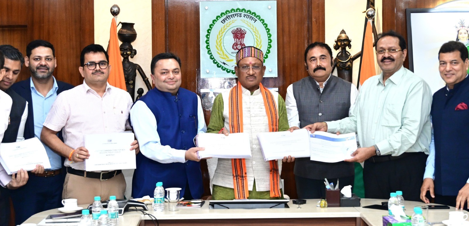 मुख्यमंत्री विष्णुदेव साय ने कहा है कि राज्य सरकार प्रदेश में उद्योगों की स्थापना के लिए हरसंभव सहयोग करेगी