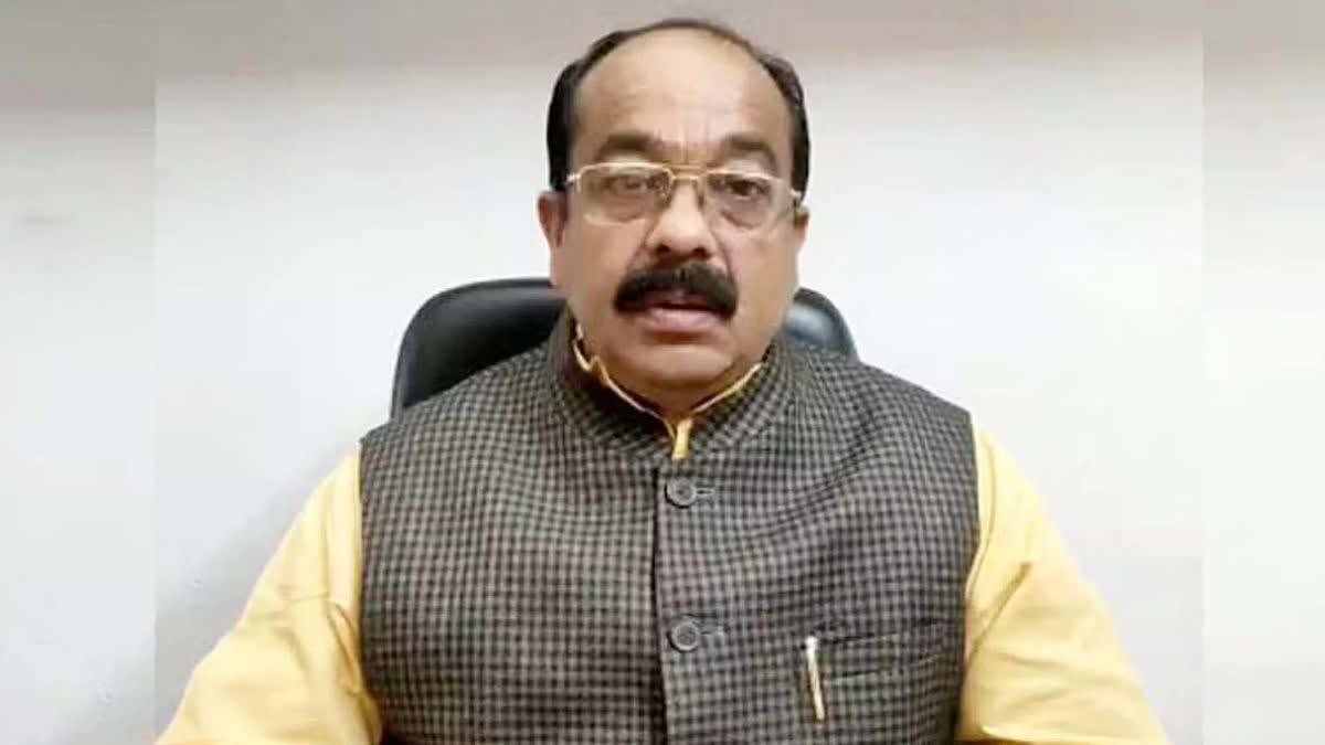 रायपुर में शास्त्री चौक पर अधूरे बने स्काईवॉक का निर्माण पूर्व में अनुमोदित योजना के हिसाब से पूरा किया जाएगा