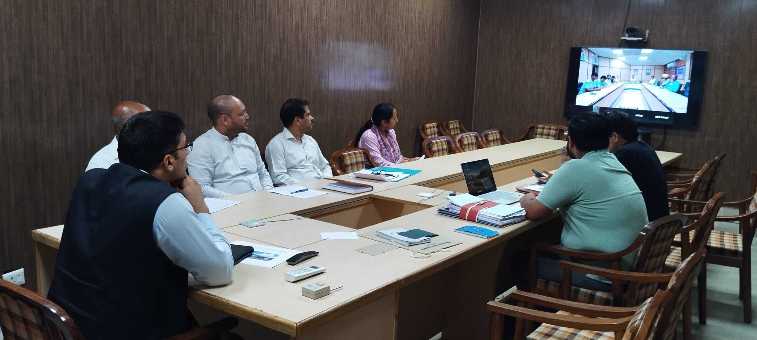 उपायुक्त मुकेश रेपसवाल ने आईएचबीटी अधिकारियों के साथ की वर्चुअल बैठक