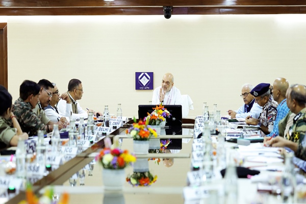 Home Minister Amit Shah stresses upon greater synergy between security and Law Enforcement  agencies to dismantle terror networks