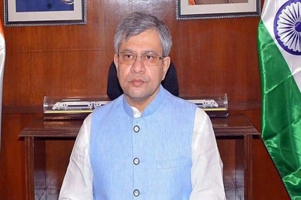 माइक्रोसॉफ्ट सॉफ़्टवेयर में हुई तकनीकी गड़बड़ी के कारण दुनिया भर में लाखों लोग प्रभावित