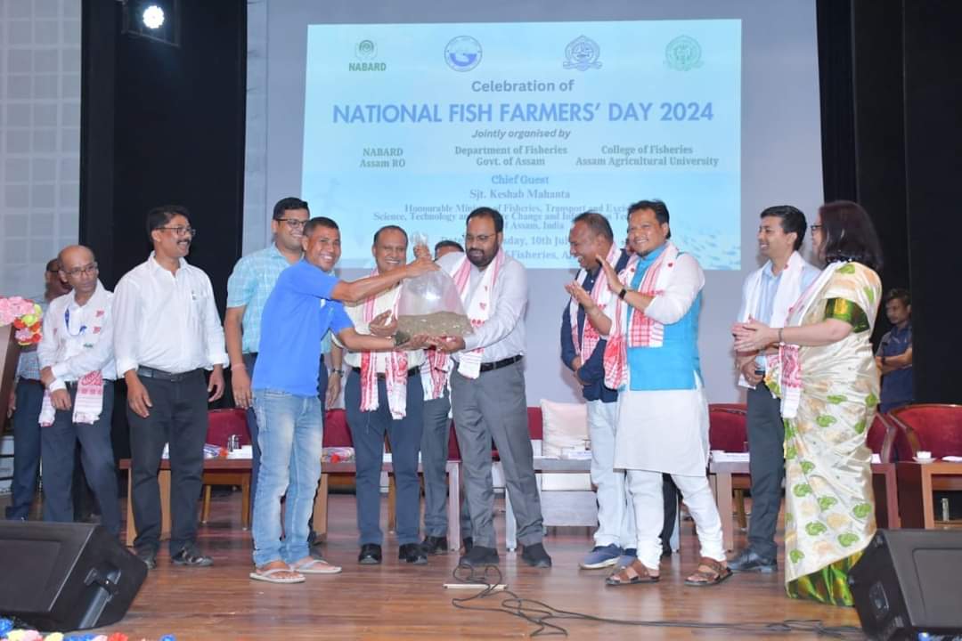 ৰাষ্ট্ৰীয় মীন পালক দিৱসৰ কাৰ্যসূচীত মন্ত্ৰী কেশৱ মহন্তৰ অংশগ্ৰহণ