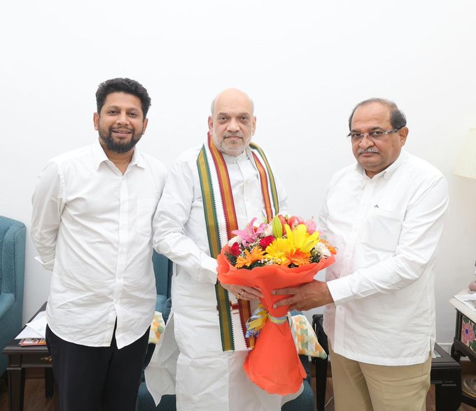 दूध उत्पादक शेतकऱ्यांना हमी भाव देण्याबाबत केंद्र सरकार सकारात्मक विचार करेल – केंद्रीय सहकार मंत्री अमित शहा