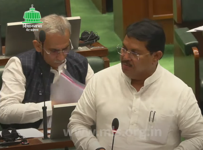 सरकारनं शेतकऱ्यांना संपूर्ण कर्जमुक्ती द्यावी – विरोधी पक्षनेते विजय वडेट्टीवार