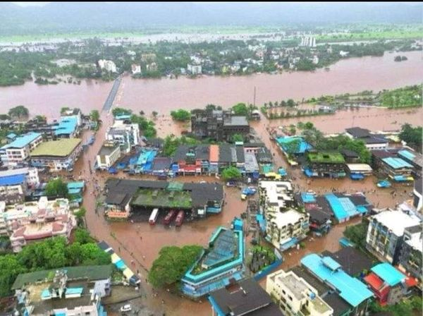 पावसामुळे राज्यात जनजीवन विस्कळीत