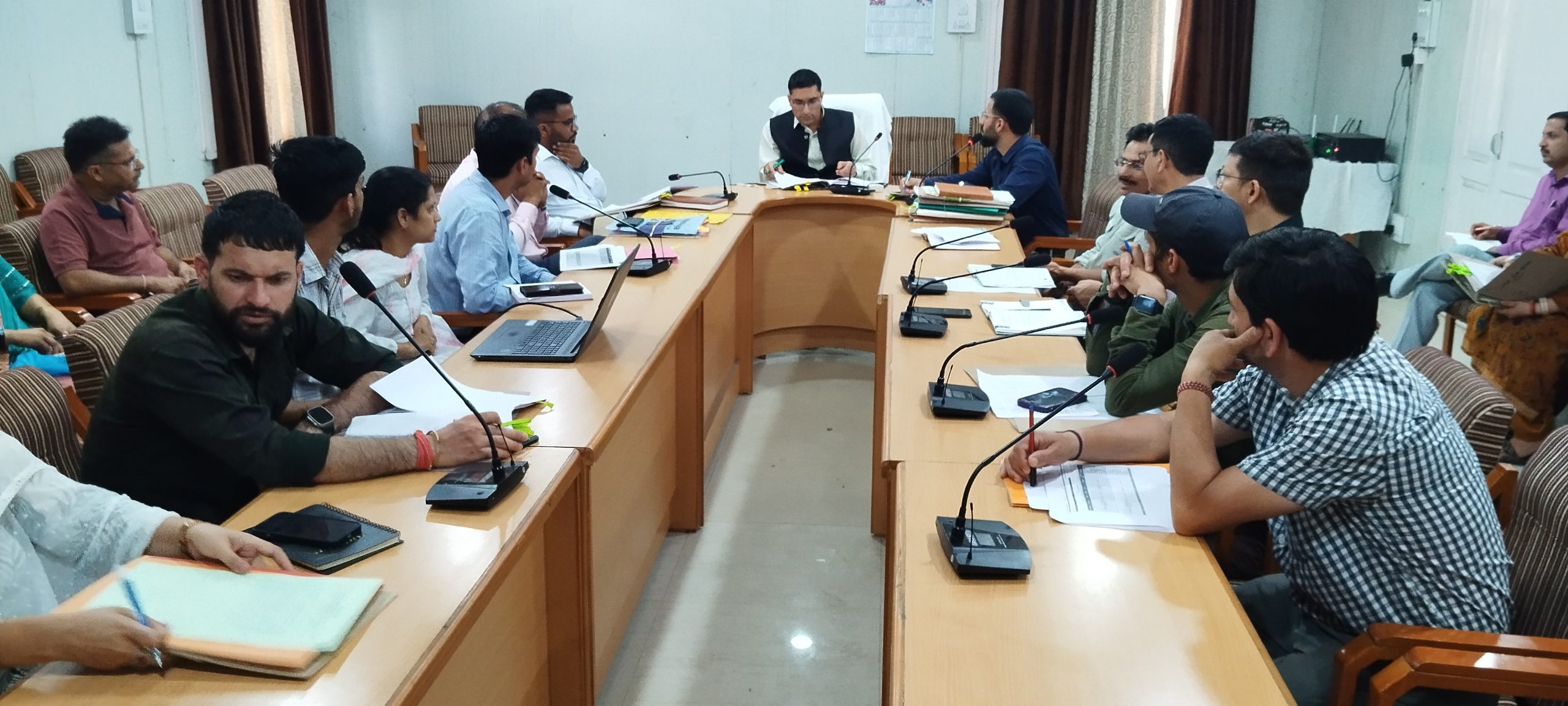 कौशल विकास निगम की जिला स्तरीय समिति की बैठक आयोजित