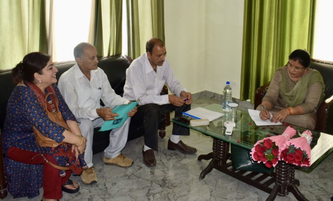विधायक बेटी के स्वागत में देहरा वासियों ने बिछाई पलकें