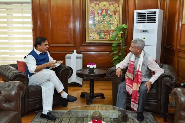EAM Dr S Jaishankar meets Assam CM Himanta Biswa Sarma