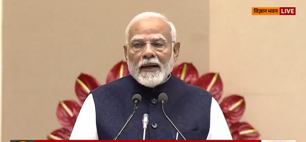 देश वेगानं प्रगती करीत असून सरकारचं प्रत्येक क्षेत्रावर लक्ष असल्याचं प्रधानमंत्र्यांचं प्रतिपादन