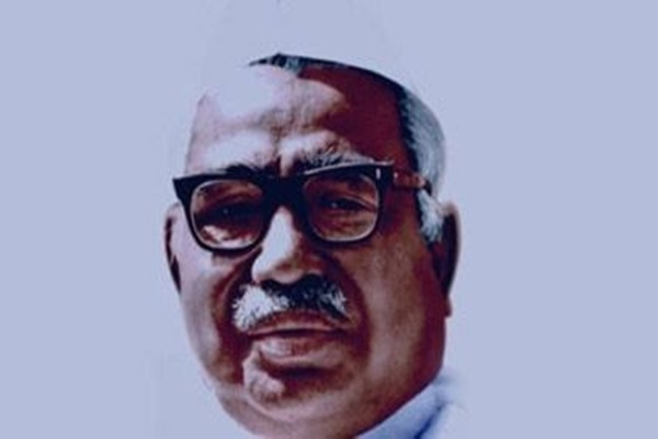 देश आज पूर्व उपप्रधानमंत्री बाबू जगजीवन राम को उनकी 38वीं पुण्‍यतिथि पर श्रद्धांजलि अर्पित कर रहा है