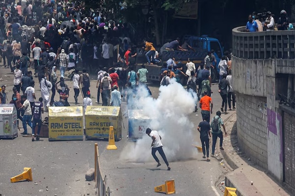 104 killed, 2,500 injured in Bangladesh anti-quota protests  