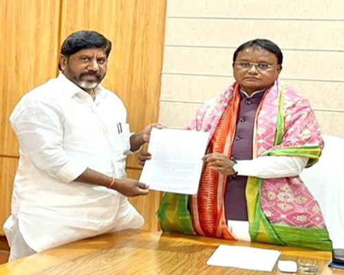 तेलंगाना के उपमुख्यमंत्री भट्टी विक्रमार्क  ने की ओडिशा के मुख्यमंत्री मोहन चरण माझी से मुलाकात, नैनी परियोजना से जुड़े लंबित मुद्दों के समाधान पर हुई चर्चा