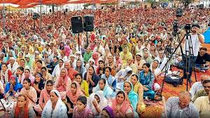 हाथरस दुर्घटनाप्रकरणी 6 योजकांना अटक
