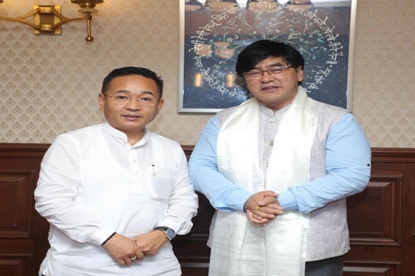 SDF MLA Tenzing Norbu Lamtha officially joins Sikkim Krantikari Morcha