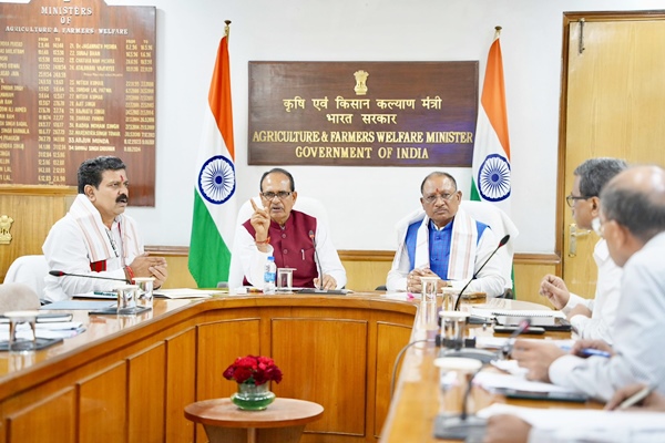 Shivraj Singh Chouhan holds meeting with Chhattisgarh CM Vishnudev Sai, Deputy CM Vijay Sharma in New Delhi