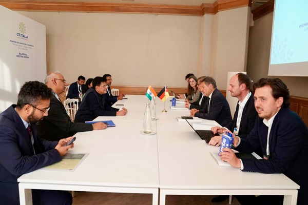 Union Minister Piyush Goyal meets his counterparts at G7 Trade Ministers meet in Italy
