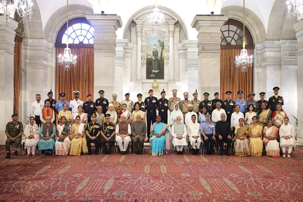 PM Modi  attended Defence Investiture Ceremony-2024