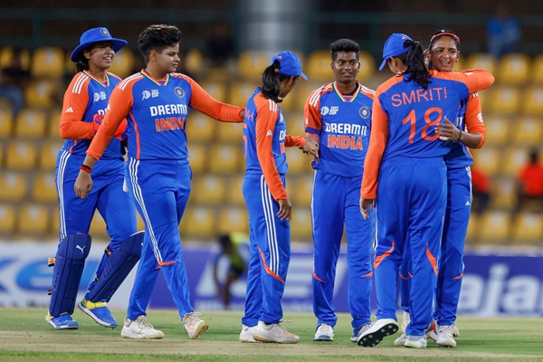 दुबई में आई.सी.सी. महिला टी-20 क्रिकेट विश्व कप में 4 अक्‍तूबर को भारत और न्यूजीलैंड के बीच मुकाबला होगा