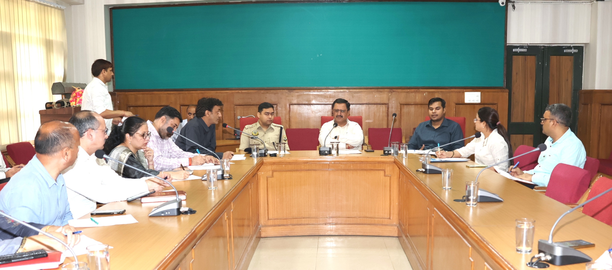 ज़िला स्तरीय स्वतंत्रता दिवस समारोह हर वर्ष की भान्ति इस वर्ष भी सोलन के ऐतिहासिक ठोडो मैदान में आयोजित किया जाएगा