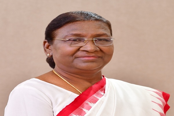 ৰাষ্ট্ৰপতি মুৰ্মুৰ অধ্যক্ষতাত ৰাষ্ট্ৰপতি ভৱনত দুদিনীয়াকৈ ৰাজ্যপালসকলৰ সন্মিলন অনুষ্ঠিত হৈছে