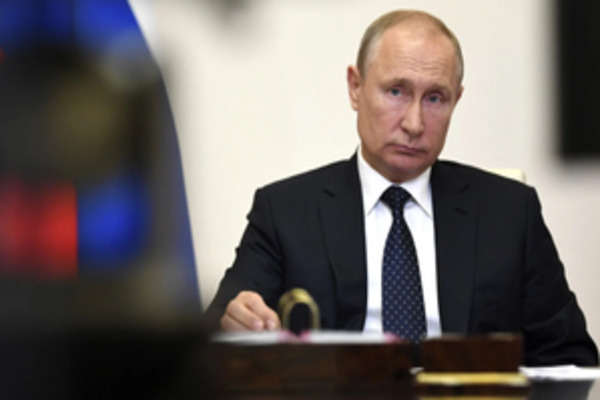 Russia & Azerbaijan Sign 7 Agreements During Putin’s Visit