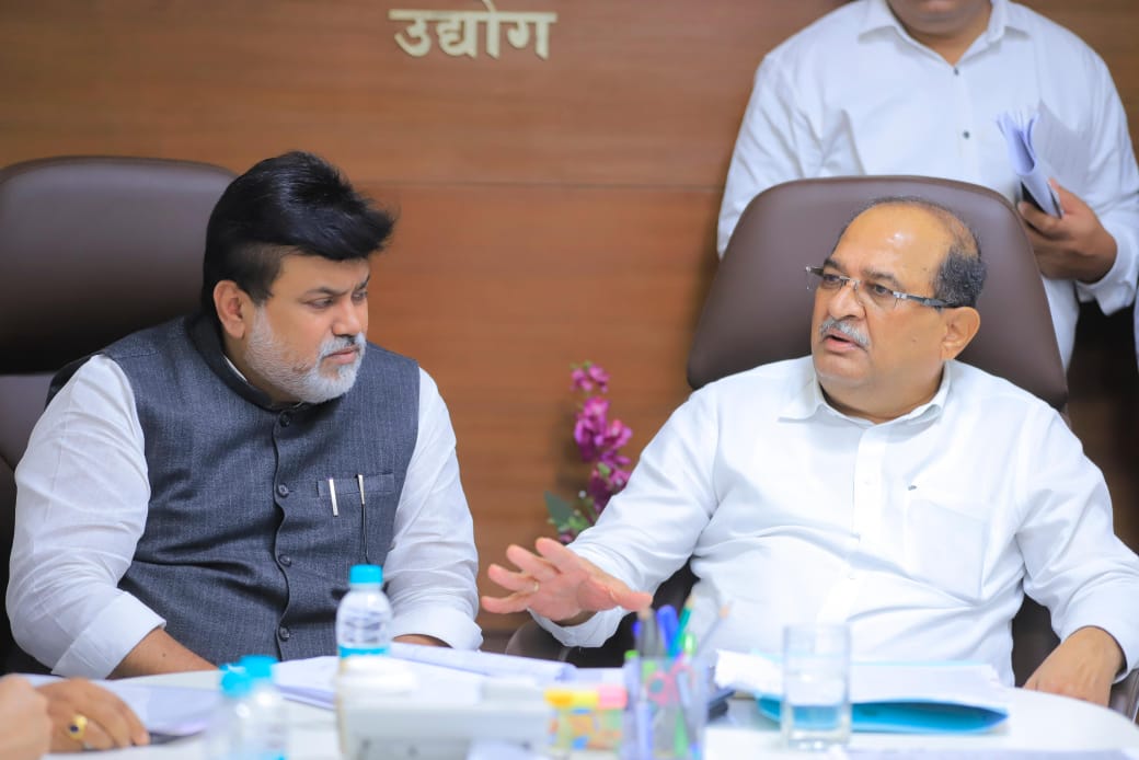 डिफेन्स क्लस्टर उद्योग समूहात शिर्डी औद्यगिक वसाहतीची निवड, त्यासाठी सवलतीच्या दरात जागा देण्याचा सरकारचा निर्णय