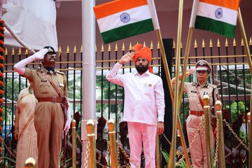 राज्याचा विकास आणि नागरिकांच्या कल्याणासाठी वचनबद्ध असल्याची मुख्यमंत्र्यांची ग्वाही
