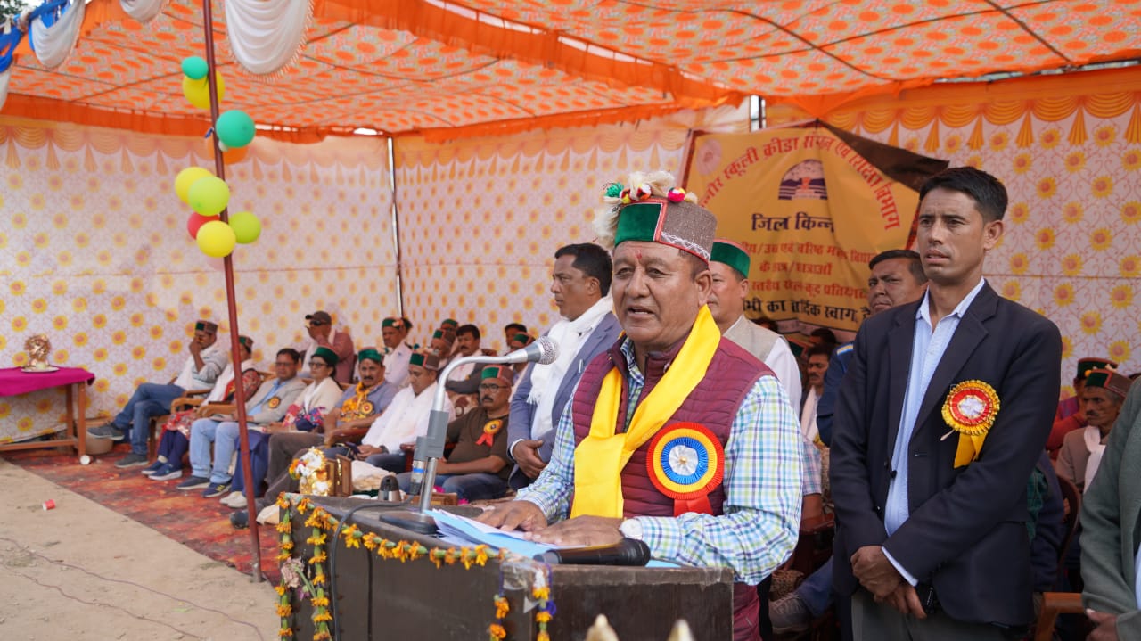 विद्यार्थियों के जीवन में शिक्षा के साथ-साथ खेलकूद का होना आवश्यक है, जब एक विद्यार्थी तन व मन से सशक्त होगा तभी वह मन लगाकर पढ़ाई कर सकता है: जगत सिंह नेगी