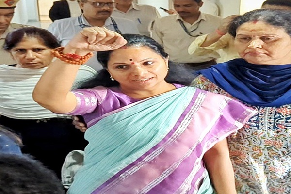 SC grants bail to BRS leader Kavitha  in Delhi liquor case
