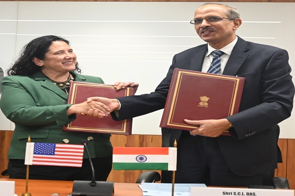 India & US Sign MoU to Promote Cooperation on Small & Medium Enterprises