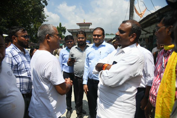 চিৰাঙৰ ভাৰত-ভূটান সীমান্তৰ শিক্ষানুষ্ঠান আৰু কেন্দ্ৰীয় আঁচনি পৰিদর্শন সংসদীয় পৰিক্ৰমা ৰাজ্যমন্ত্রী ড° এল মুৰুগানৰ
