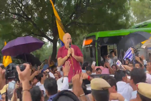 Manish Sisodia granted bail by SC, walks out of Tihar jail 