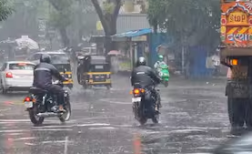 मराठवााड्यात मेघगर्जनेसह पावसाची हजेरी
