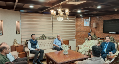 नेपाल में हुई सड़क दुर्घटना के बाद केंद्रीय राज्‍य मंत्री रक्षा खडसे काठमांडू पहुंचीं