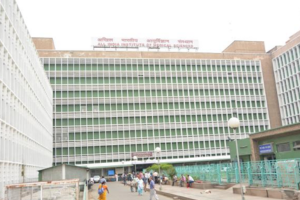 नई दिल्ली के एम्स ने रेजिडेंट डॉक्टरों से काम पर लौटने की अपील की