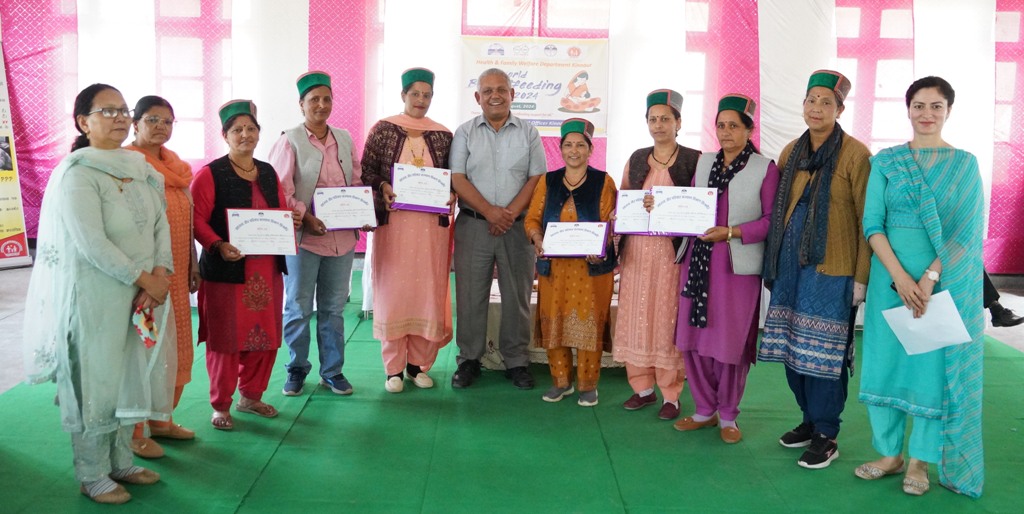 नवजात शिशु को छः माह तक पिलाएं केवल माँ का दूध – डॉ. सोनम नेगी