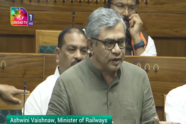 Vande Metro will be launched soon to provide facilities for small distance travel between two mega cities