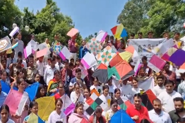 J&K: SVEEP team organises kite flying event at Bhimgarh Fort to promote voter awareness