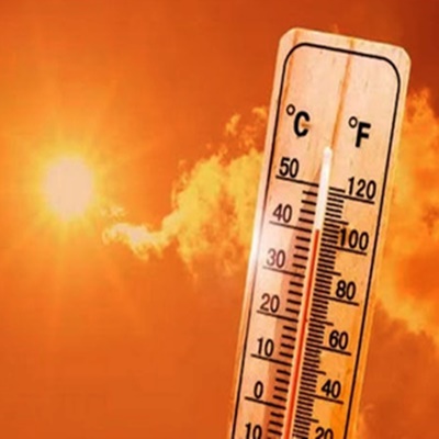Japan issues heatstroke warnings as temperatures soar above 35°C