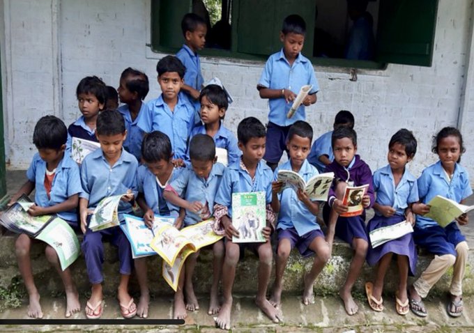 ৰাজ্যত আধৰুৱাকৈ শিক্ষা ত্যাগ কৰা নাইবা ড্রপআউট ছাত্ৰীৰ সংখ্যা বৃদ্ধিক লৈ বৰপেটাত শিক্ষামন্ত্ৰী ডাঃ ৰণোজ পেগুৰ পৰ্যালোচনা সভা