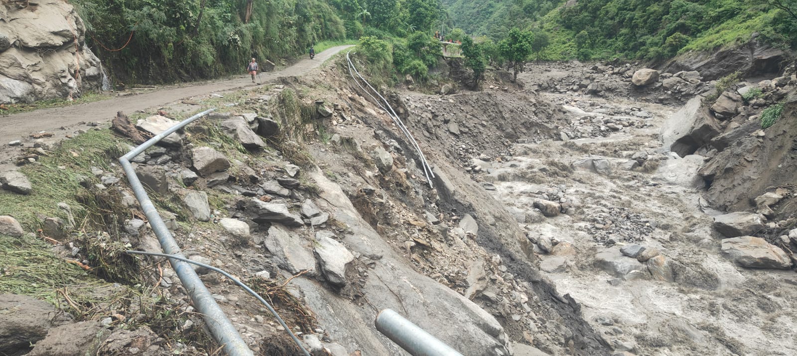 इस बरसात में अब तक जल शक्ति विभाग को 196 करोड़ रुपये का नुकसान, आगामी आदेशों तक अधिकारियों और कर्मचारियों की छुट्टियां रद्द
