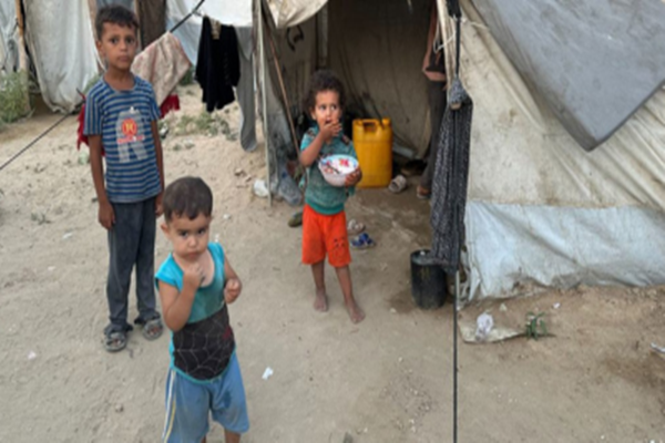UNRWA warns delayed humanitarian pause in Gaza could cause Polio outbreak among children