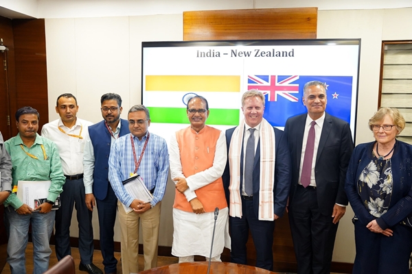 Shivraj Singh Chouhan & New Zealand Counterpart Todd McClay Hold High-Level Meeting
