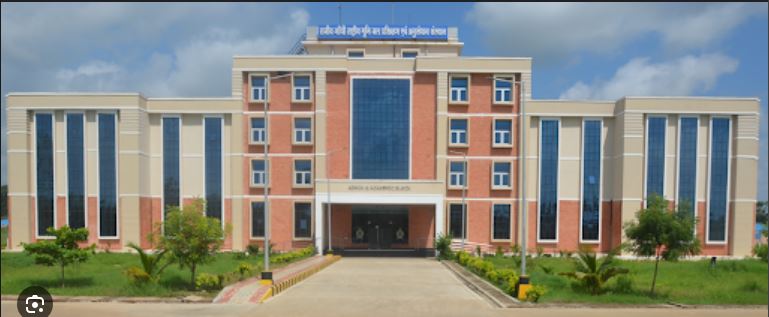 नवा रायपुर स्थित राजीव गांधी राष्ट्रीय भूमि जल प्रशिक्षण और अनुसंधान संस्था में भूमि और सतही जल प्रबंधन पर अंतरराष्ट्रीय प्रशिक्षण कार्यक्रम का आयोजन किया जाएगा