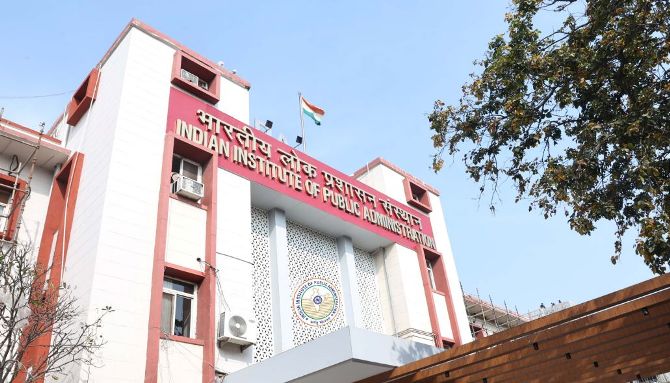 “क्लाइमेट स्मार्ट गवर्नेंस के लिए क्षमता निर्माण कार्यक्रम” की शुरुआती कार्यशाला सिक्किम के गंगतोक में आयोजित हुई
