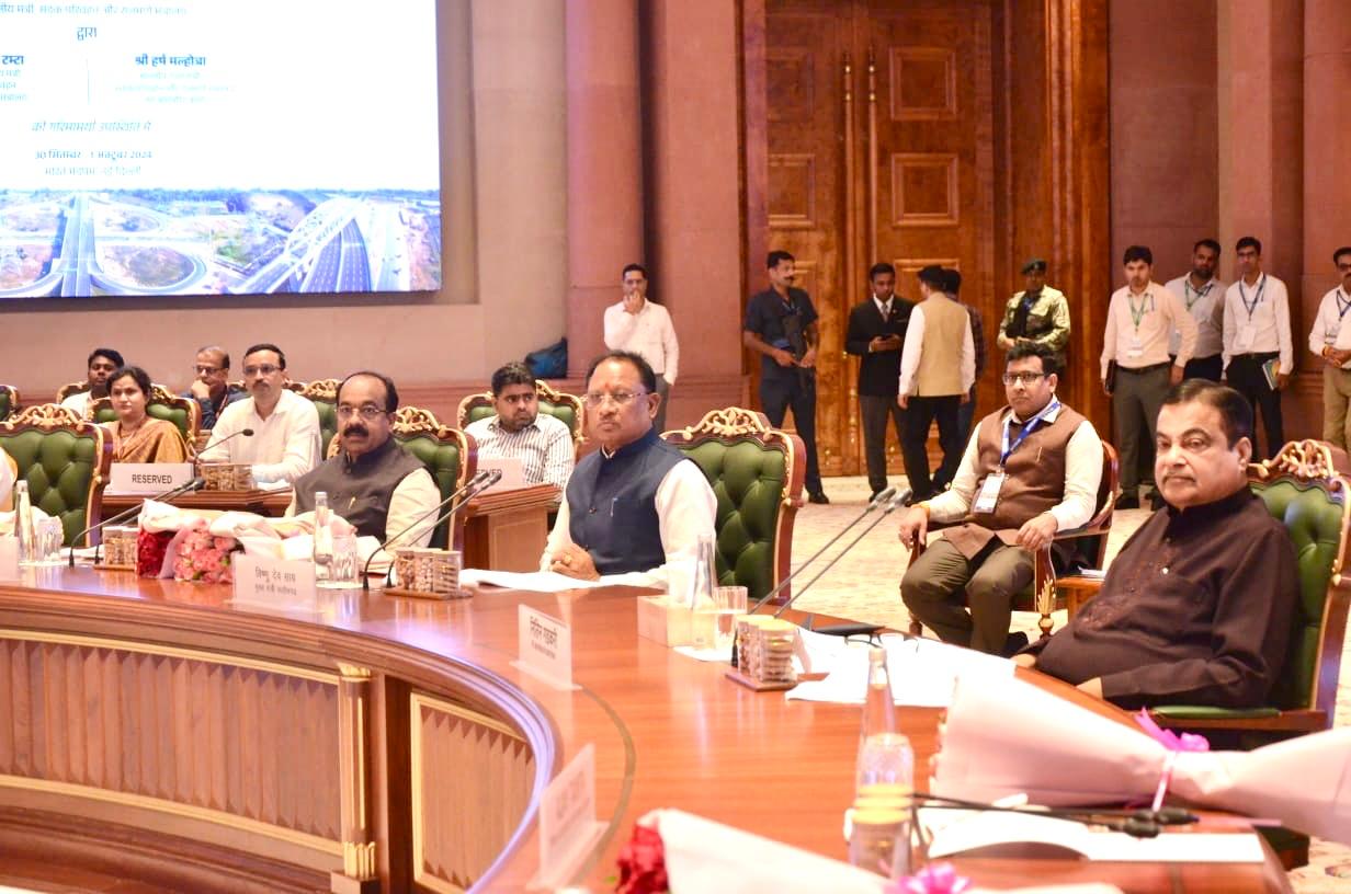 केंद्रीय सड़क परिवहन और राजमार्ग मंत्री नितिन गडकरी ने छत्तीसगढ़ में राजमार्ग परियोजनाओं के लिए ग्यारह हजार करोड़ रुपये की स्वीकृति दी