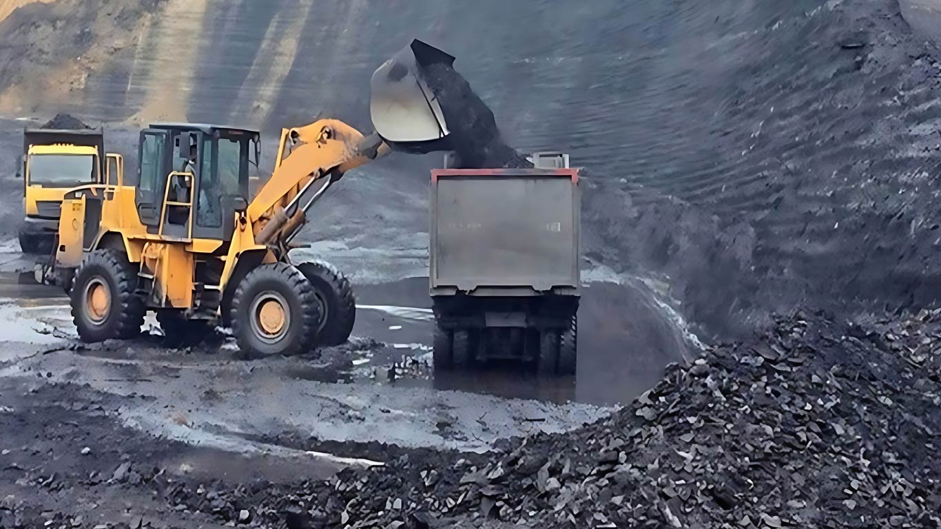Coal Ministry Reviews Progress of 71 Captive and Commercial Coal Mines