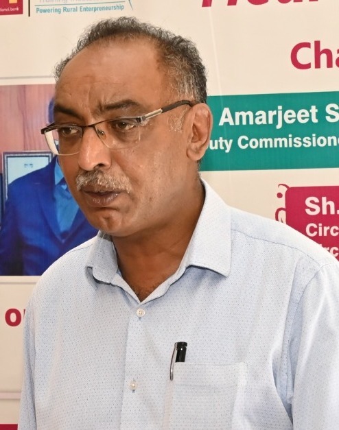 जिला की विभिन्न पंचायतीराज संस्थाओं में रिक्त हुए 8 पदों पर उपचुनाव के लिए 29 सितंबर को मतदान होगा