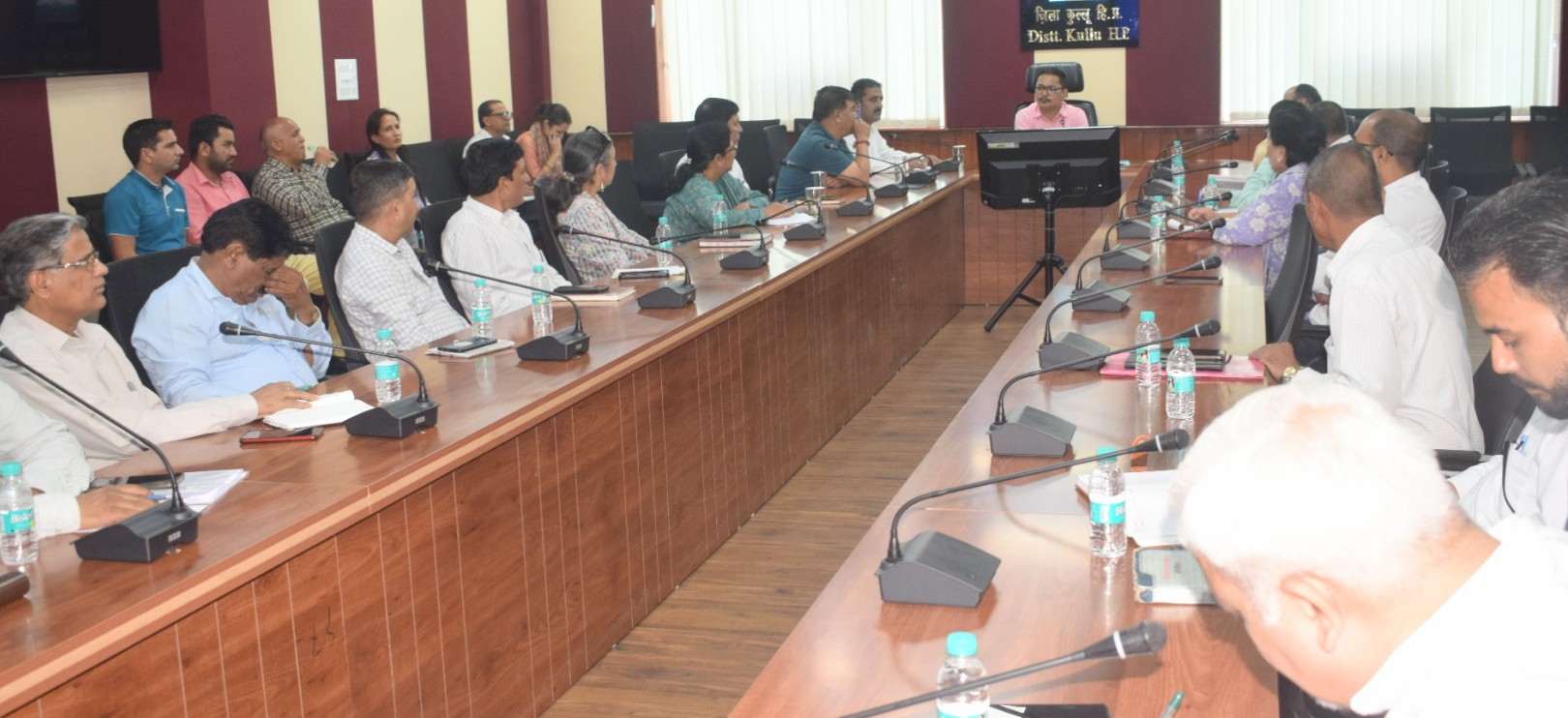 अंतरराष्ट्रीय दशहरा उत्सव के लिए झांकी और प्रदर्शनी आयोजित करने के लिए बैठक आयोजित